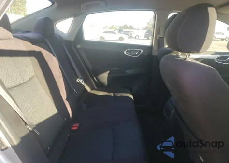 2014 Nissan Sentra S z USA, uszkodzony, nr VIN 3N1AB7AP8EY271410